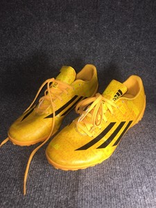 messi yellow shoes