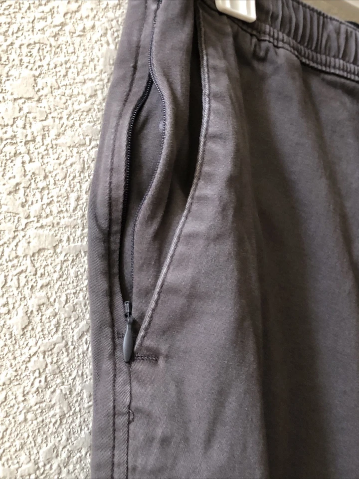 Hollister Stacked Skinny Jogger Advanced Stretch Pants Gray Men's Size XS Active - Image 3 of 4