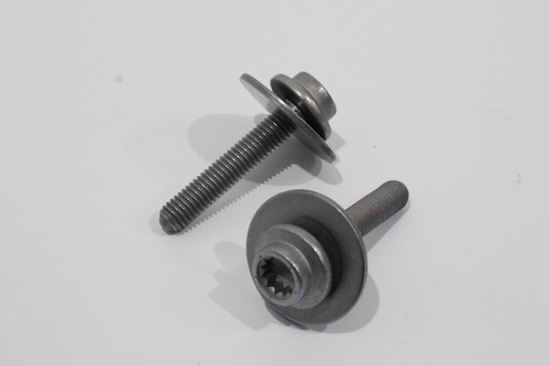 Audi A5 Cabriolet F5 B9 Tank Hitzeschild Flansch Schraube Schraube x2 Neu N91165402