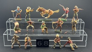 # 68 Massefiguren Wildwest Cowboy Indianer Konvolut Lineol/Elastolin/ Tipple To