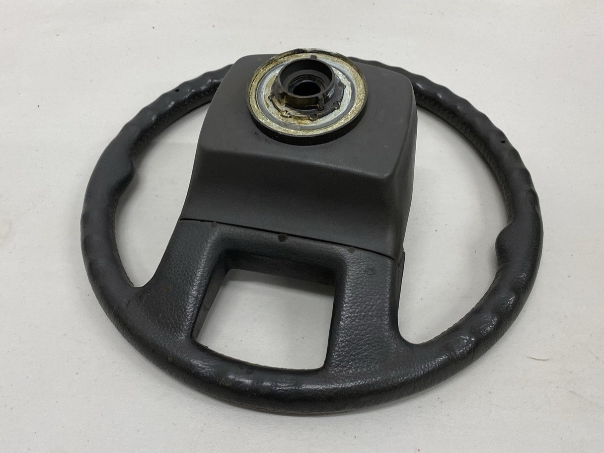 1984-89 Nissan Z31 300ZX OEM Early Tan Brown Steering Wheel 1984-89 Nissan Z31 300ZX OEM Early Tan Brown Steering Wheel
