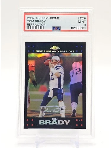 TOM BRADY 2007 TOPPS CHROME FOOTBALL PATRIOTS REFRACTOR PSA 9 Q0004