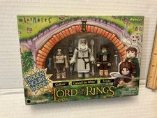 Lot figurines vintage Seigneur des Anneaux Minimates Gollum Gandalf Frodon neuf boite 2004