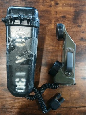 Vintage US Army Military Field Telephone TA-1/PT & Hard Carry