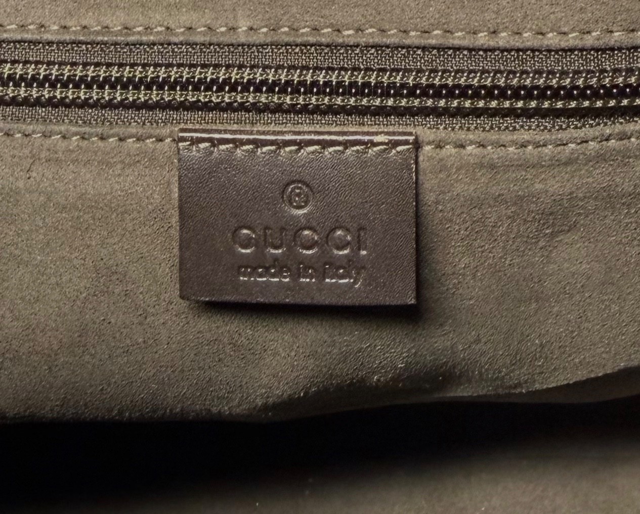 Authentic GUCCI Convertible Bag - image 12