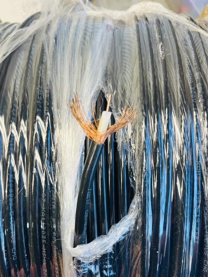 NEW 1000' Roll Belden 533946 LOW LOSS Copper RG-6/U Coax Cable RG6 - Image 3 of 3