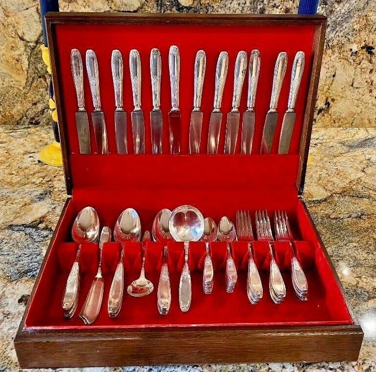 16 カトラリーセット　1847 ROGERS BROS 全66本 1847 Rogers Bros FLAIR International Silver Plate 1956