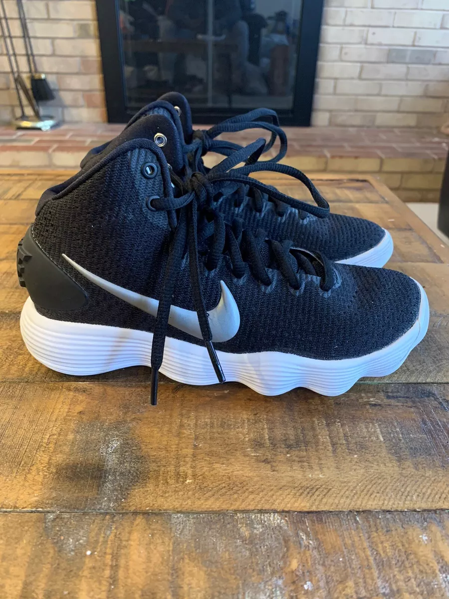 Nike Hyperdunk 2017 Low Black White Size 5 Excellent Condition Basketball Women |