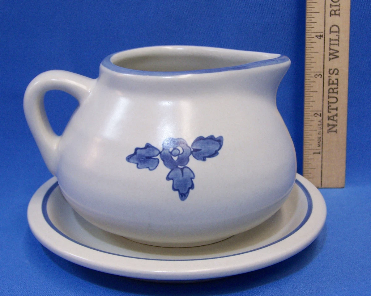 Pfaltzgraff Yorktowne Dishes Unique Design