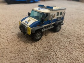 LEGO City 60140 Police Bank Heist set Complete w/ Instructions. See below.