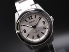 Vintage 1996 Seiko SUS 7N35-6A70 Silver Dial Date 35mm Quartz Mens Watch JAPAN
