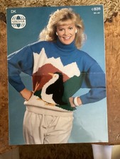 Women’s Knitting Patterns DK Jumper With Penguin Graph Motif 30-40” Sirdar 8311