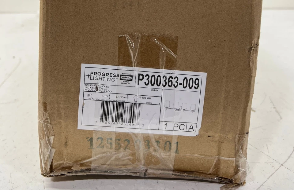 Iluminación Progress Calais 34 pulgadas Luz de tocador de níquel cepillado de 4 luces de vidrio transparente Foto 2 de 2