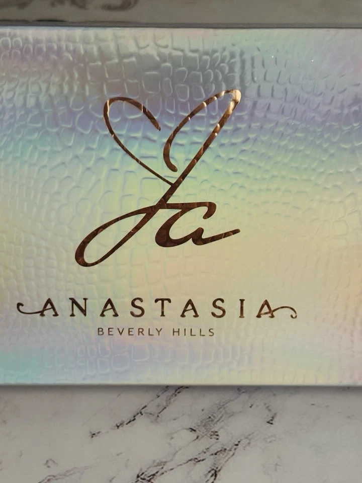 Anastasia Beverly Hills JACKIE AINA Eyeshadow Palette Limited Edition New  - Image 4 of 4
