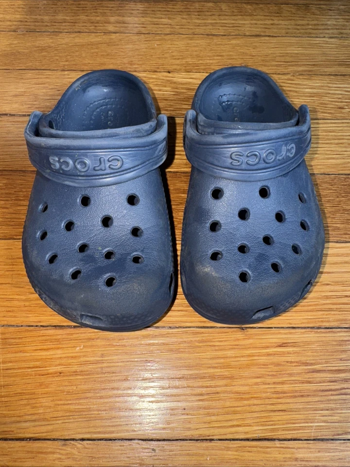 Sandalia zueco sin cordones CROCS para niños pequeños talla C8 azul playa nadar caza Foto 2 de 4