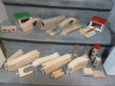 BRIO Wooden Train Tracks Lot bridges compatible with Thomas the Train