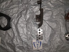 GAS PEDAL  ACCELERATOR THROTTLE TOYOTA  MR2 SPYDER 2000-2005 00 01 02 03 ZZW30