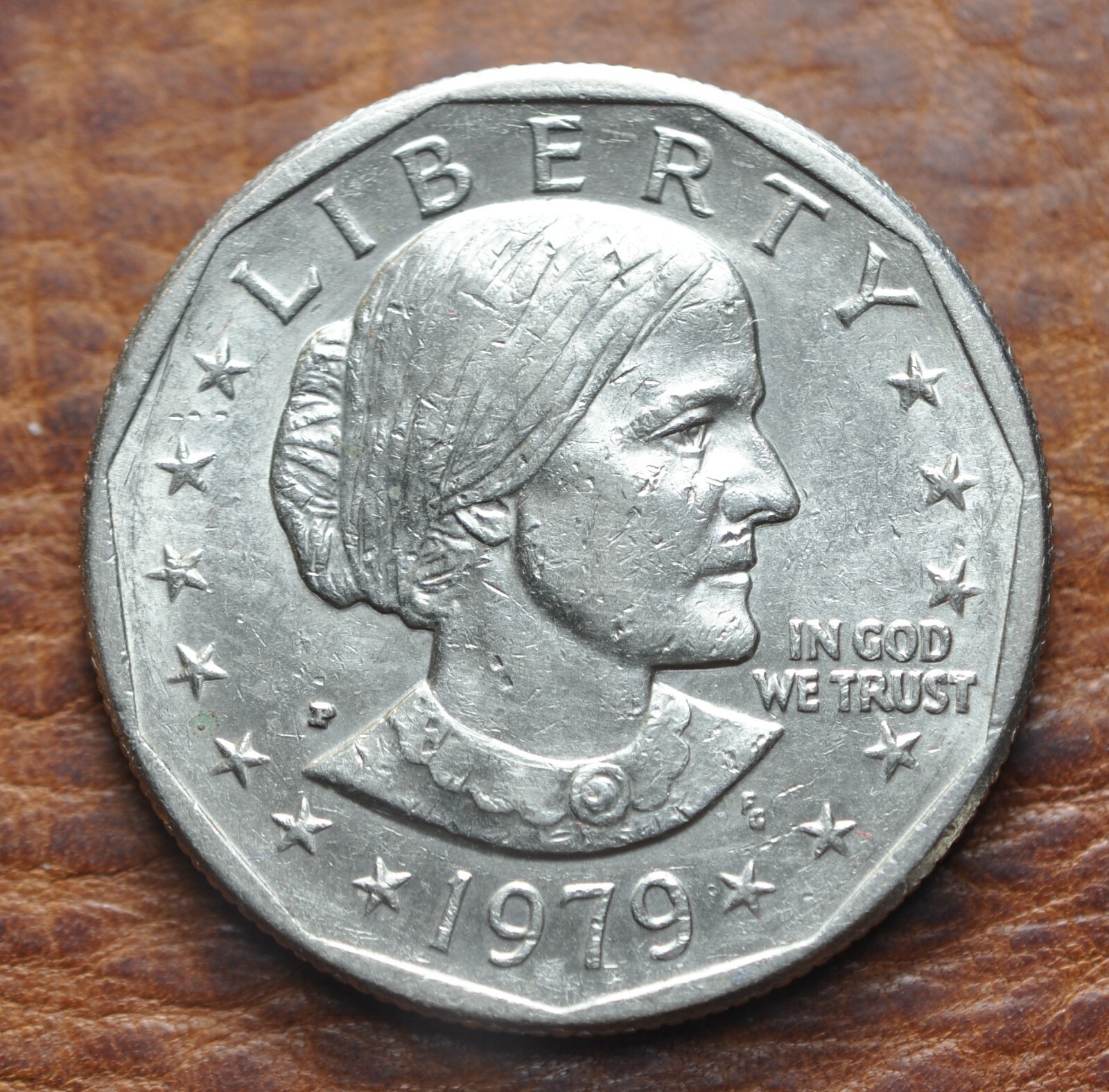 Picture 1 of 2