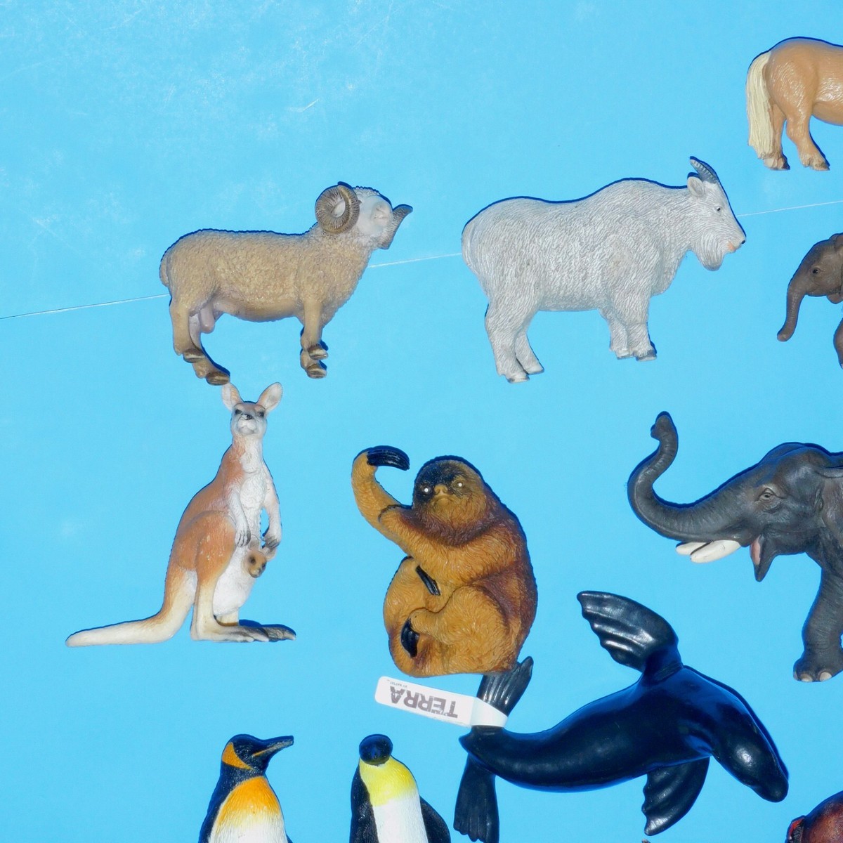 動物 シリーズ　　サファリ・・ほか非売品 ポスター10本セット SCHLEICH SAFARI ZOO ANIMALS, HORSES, ELEPHANTS, RHINOS