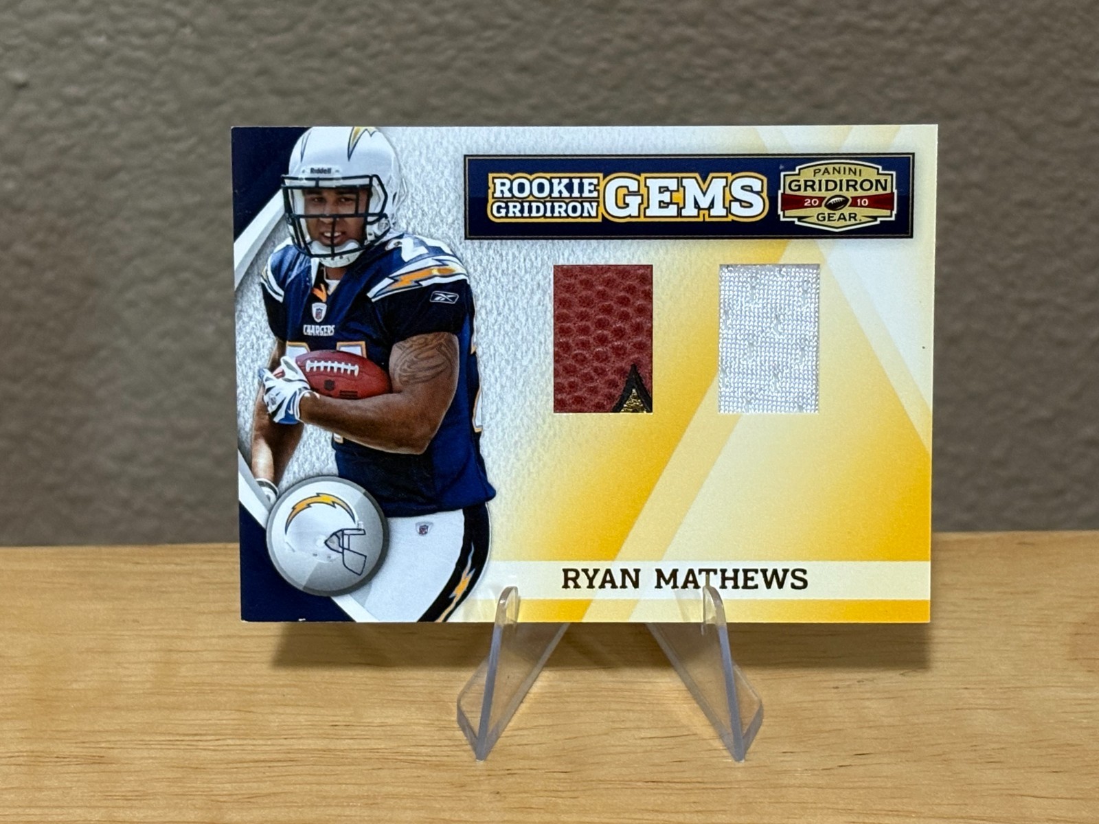 Jimmy Graham Panini Gridiron Gear #204 Autograph-Jersey