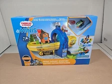 Thomas and Friends Minis Boost 'N Blast Stunt Set w Exclusive Mini New Sealed 