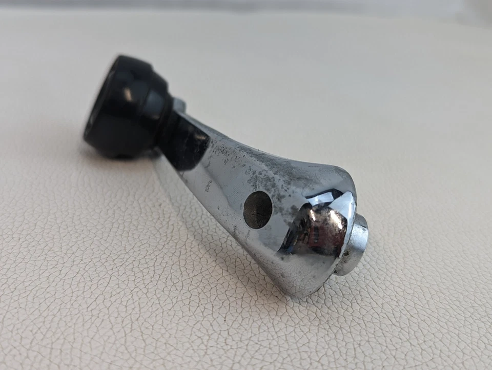 Ручка окна Dodge Omni GLH Shelby Charger Horizon 4480649 4310824 Rampage - Изображение 2 из 4