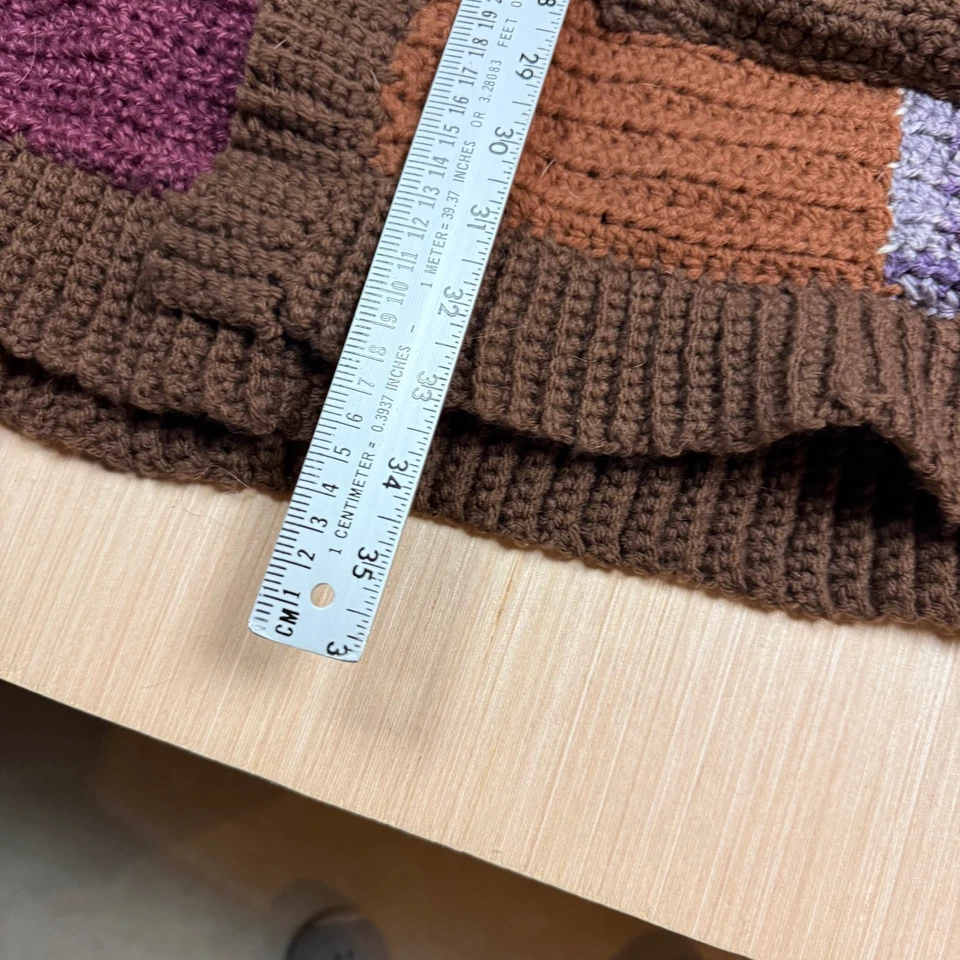 Cárdigan Suéter Vintage Crochet Hecho a Mano Abuelita Cuadrado Tejido a Mano XL Lagnelook Foto 4 de 4