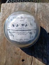 Vintage General Electric Kilowatt Hours Electric Meter