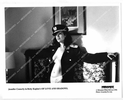 o6939 1996 orig photo half naked Jennifer Connelly film Of Love and