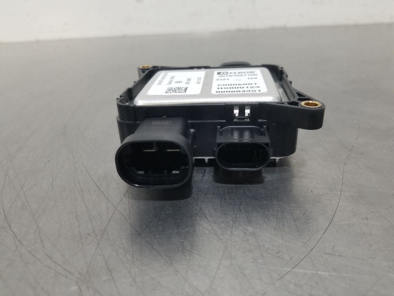 22 2022 MASERATI LEVANTE 3.8L FUEL PUMP CONTROL MODULE 06701037100