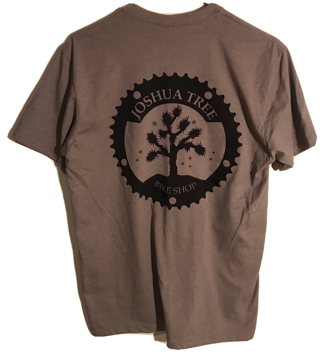 JOSHUA TREE Bike Shop CA - National Park - Men's T-Shirt Size Medium Gray/Brown View 3