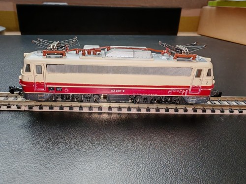 Minitrix 51 2055 00 - E-Lok BR 112 , DB, beige-rot, Ep.IV - TOP- OVP - Bild 4 von 8