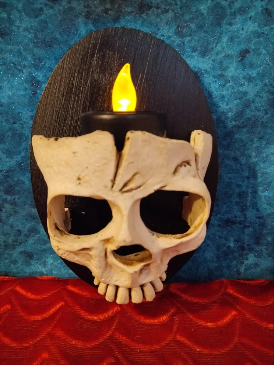 Skull 2024 wall sconce