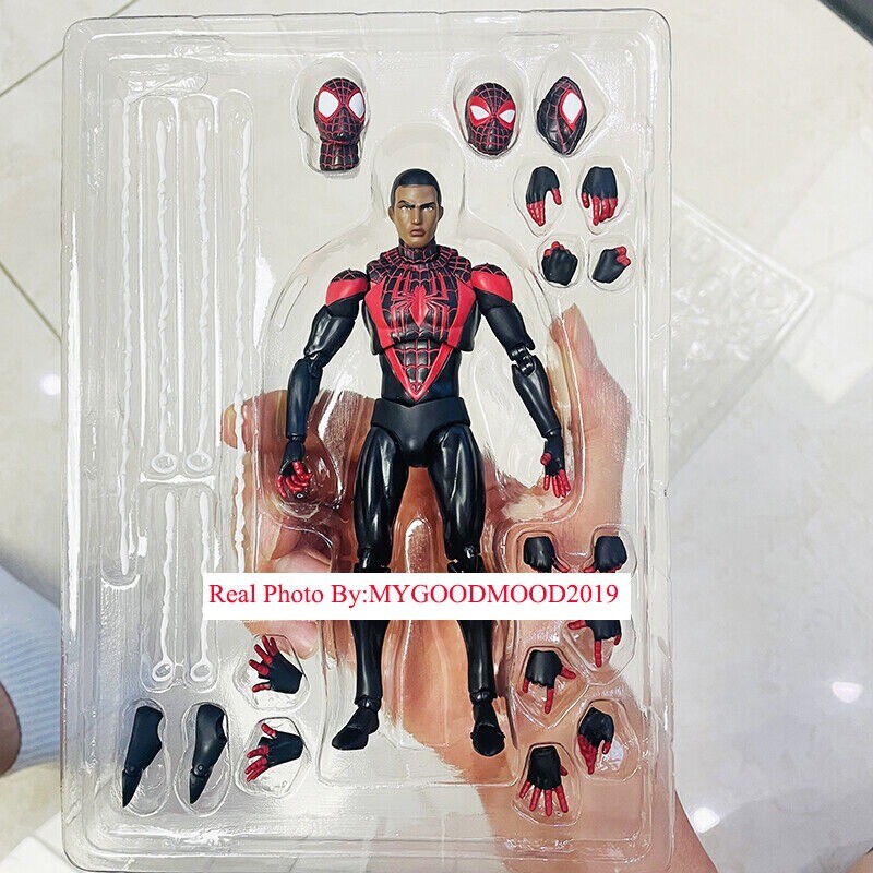 IN Stock CT Ver MAF092 Ultimate Spider-Man Miles Morales Action