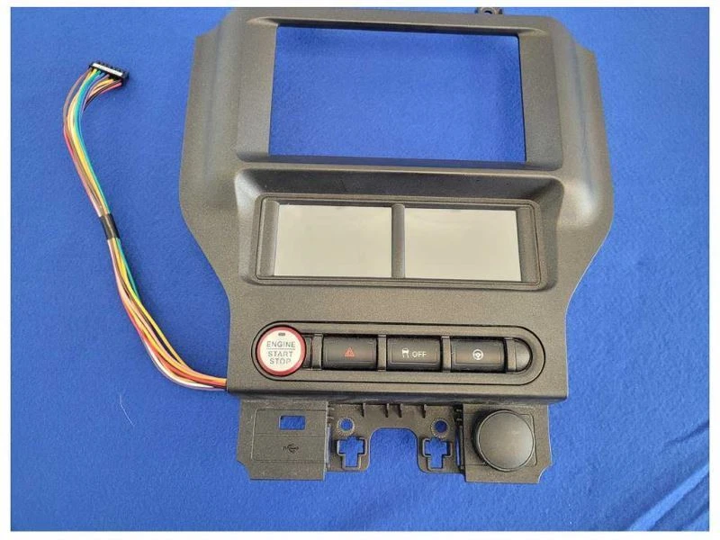 2020 Ford Mustang GT S550 Aftermarket Faceplate 8in Screen Radio Bezel - Image 4 of 4