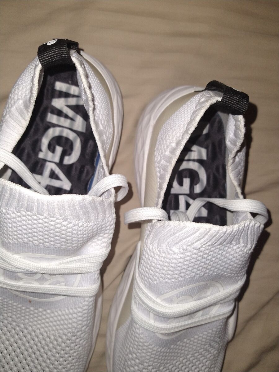 G/FORE MG4.1 White Knit Low Spikeless Men Golf Shoes G/FORE MG4.1 White Knit Low Spikeless Men Golf Shoes
