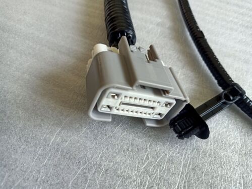 FORD RANGER NEXT-GEN 2022-23 FRONT PARK SENSOR WIRING FOR 6 SENSORS-WIRING ONLY - Picture 4 of 6