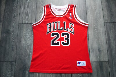 90'S VINTAGE CHAMPION MICHAEL JORDAN CHICAGO BULLS MENS JERSEY RED