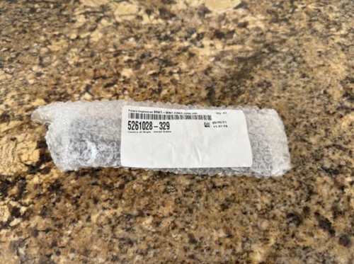 Soporte de montaje Polaris, delantero, superior, bigote, negro 5261028-329 - Imagen 1 de 3