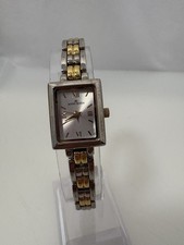 Reloj pulsera rectangular Anne Klein dos tonos oro y plata