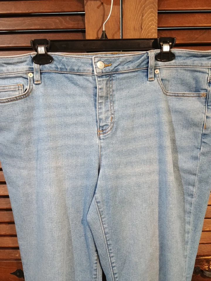 Pantalones de mezclilla Lands End para mujer 18 W tiro alto rectos elásticos mezcla de algodón Foto 2 de 4