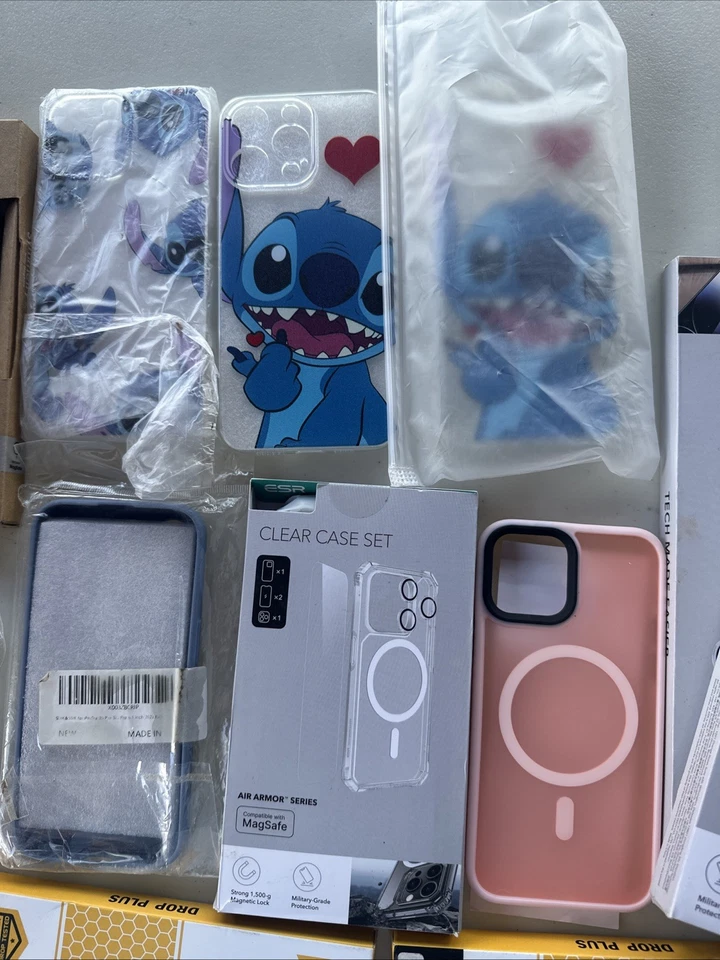 Lot of 12 Phone Cases & Screen Protectors - Image 2 of 4