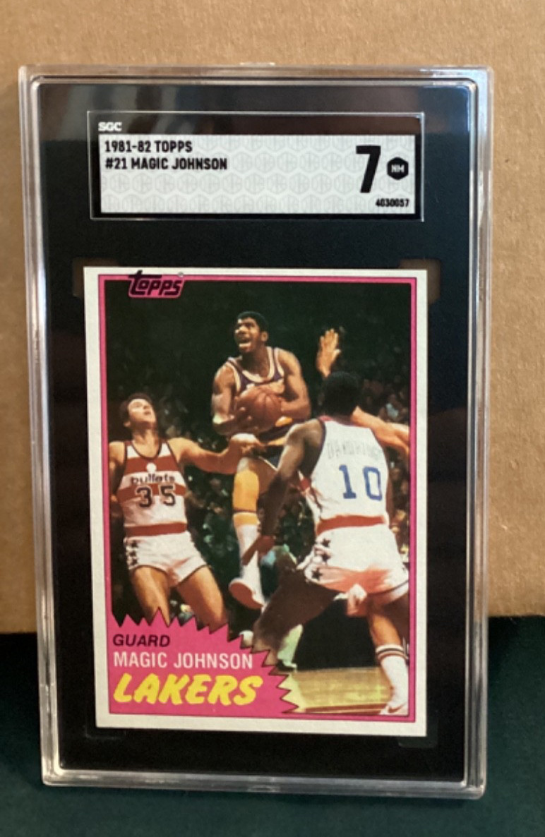 1981-82 TOPPS #21 MAGIC JOHNSON SGC 7