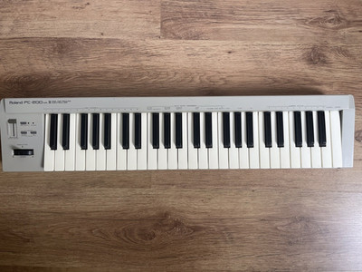 Roland  PC-200 MK Midi Keyboard Controller