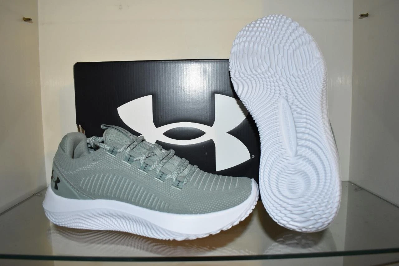 Under Armour Dynamic 2 Men's Training Shoes 3028076 348 Green NIB