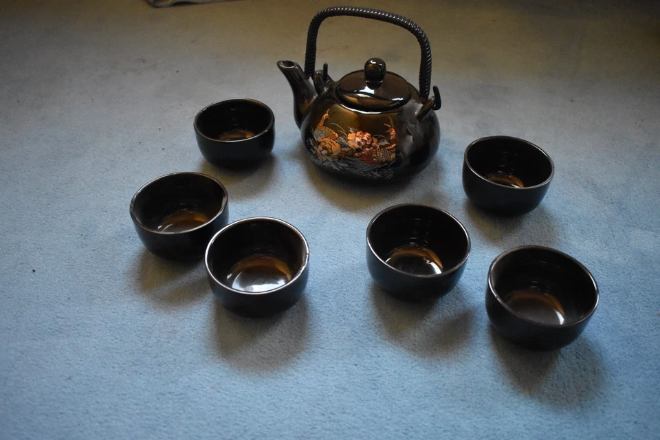 Asiatische Vintage-Teekanne Pfauen-/Blumenmuster mit 6 Teeschalen - Bild 1 von 4