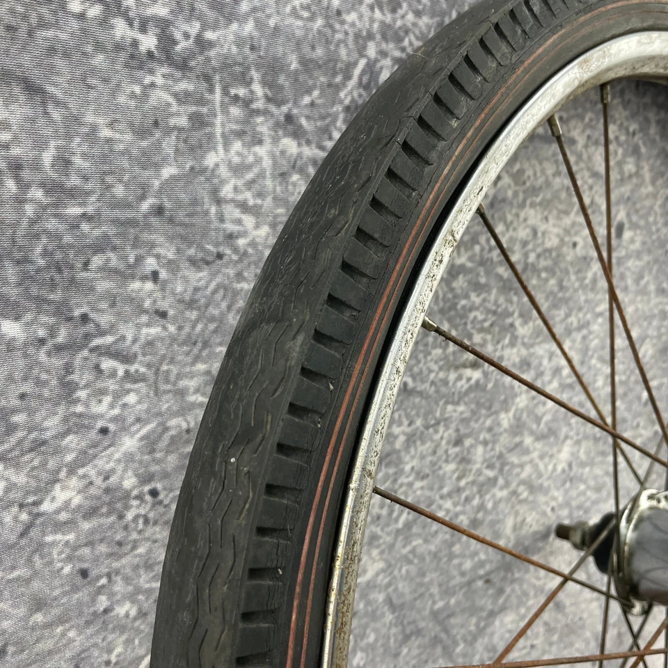 Vintage Muscle Bike 24 in Rear Wheel 333 3 Speed Muscle Red Line Tire Huffy - Image 2 of 4