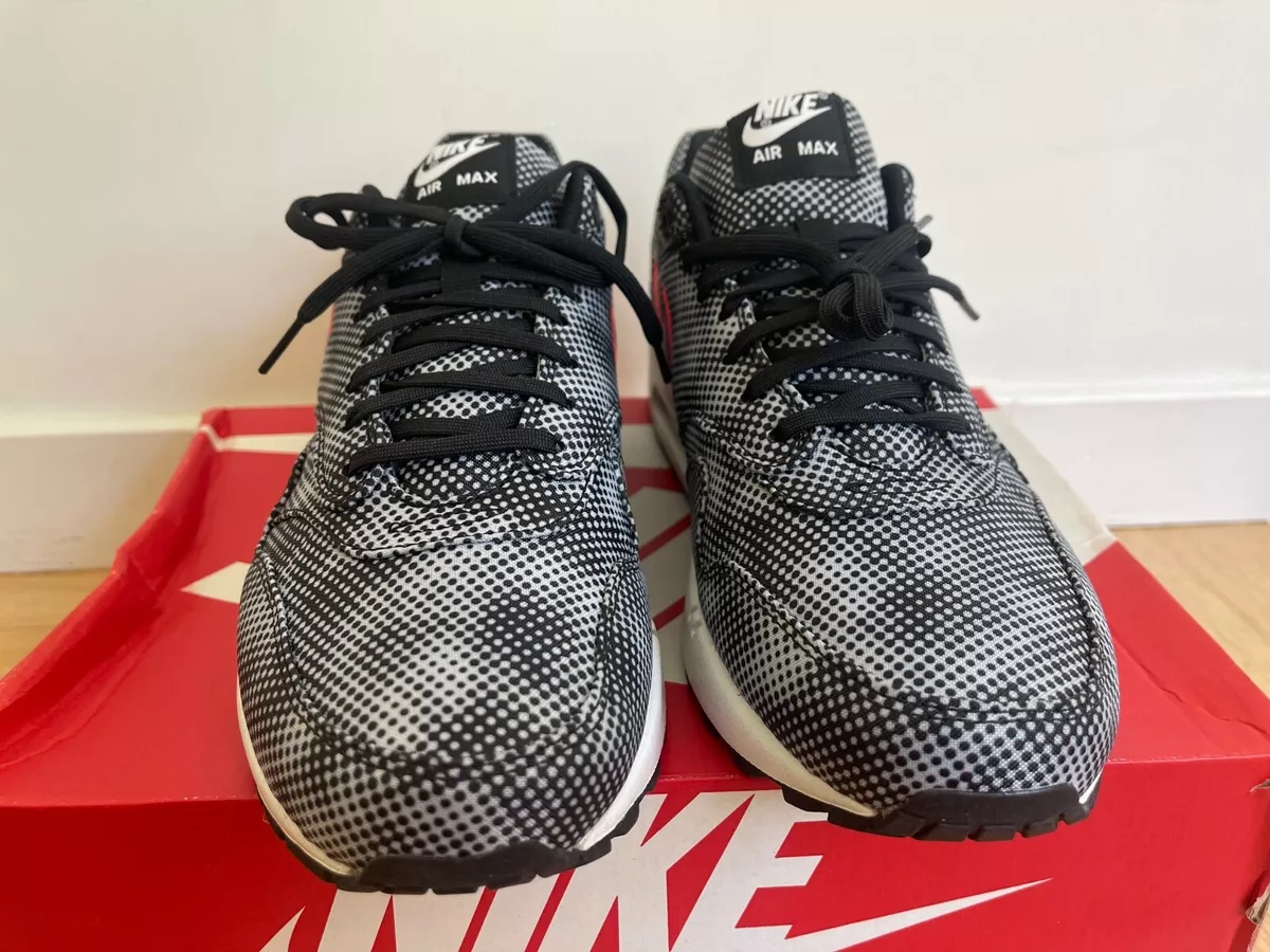 Nike air max shop 1 hypervenom