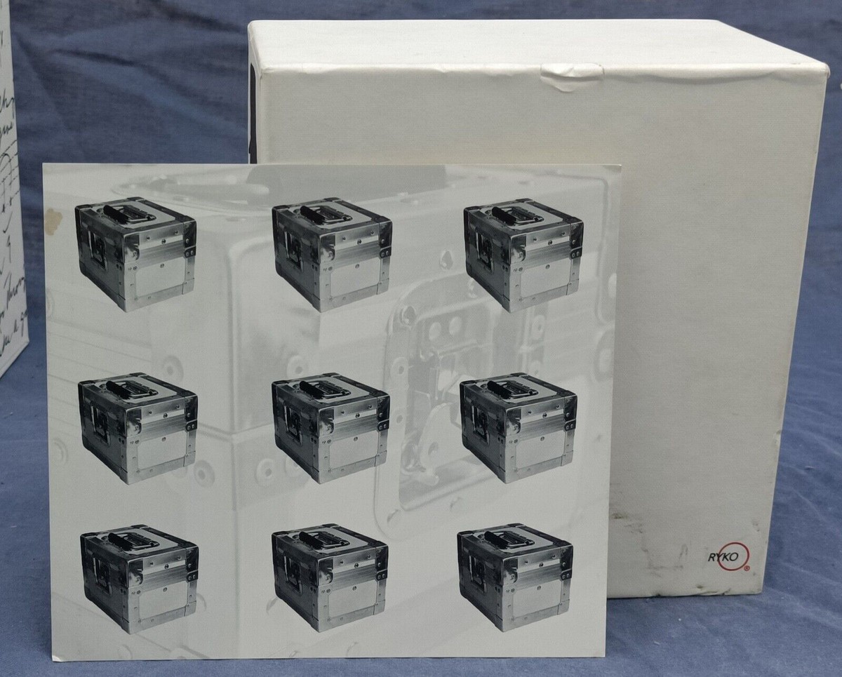 Yoko Ono Onobox Anvil Flight Case Ultracase Limited edition 169