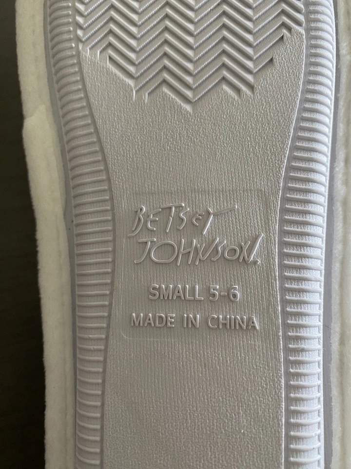 Zapatillas Betsey Johnson 5/6 Corazones Florales Deslizables Calavera de Azúcar Nuevas con Etiquetas Foto 3 de 3